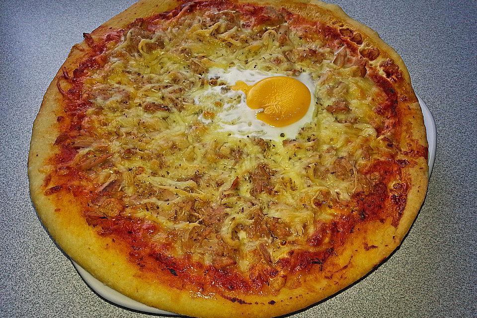 Pizza Tonno