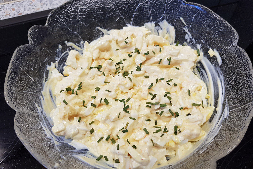 Eiersalat mit Schnittlauch