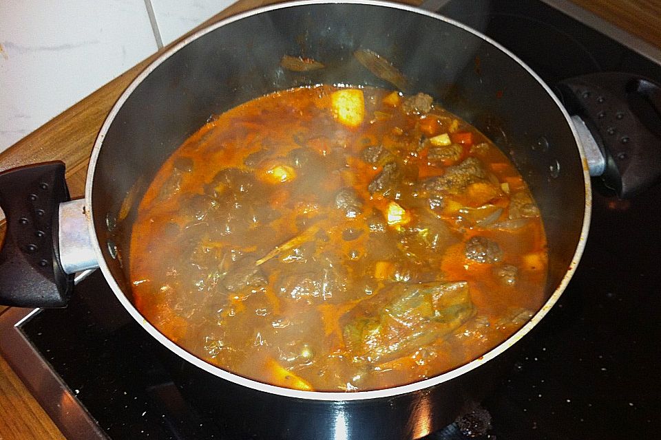 Gulasch vom Reh