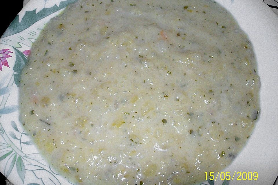 Gelbe Zucchini - Käse - Suppe