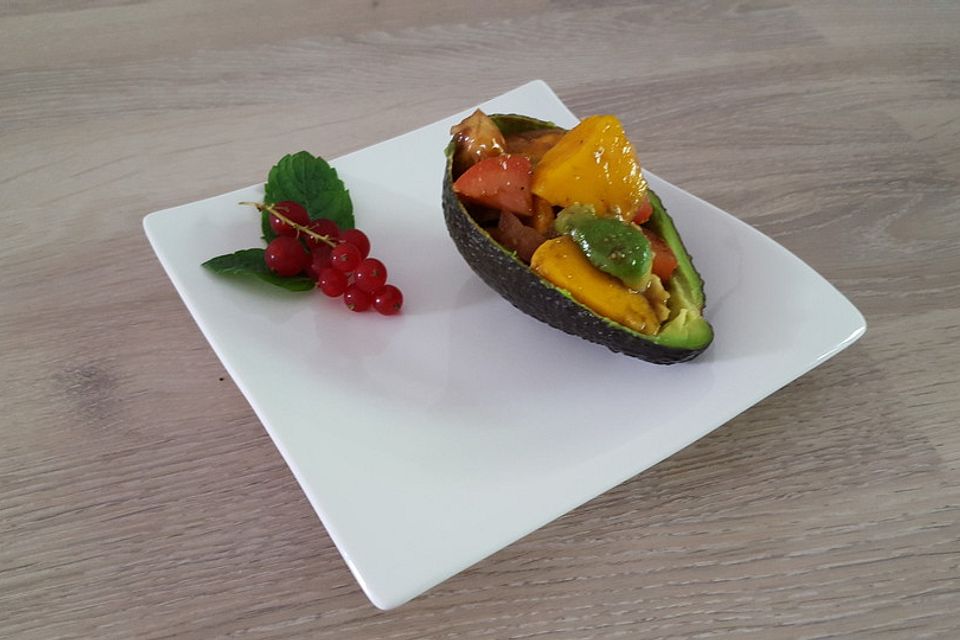 Avocado - Mango - Salat