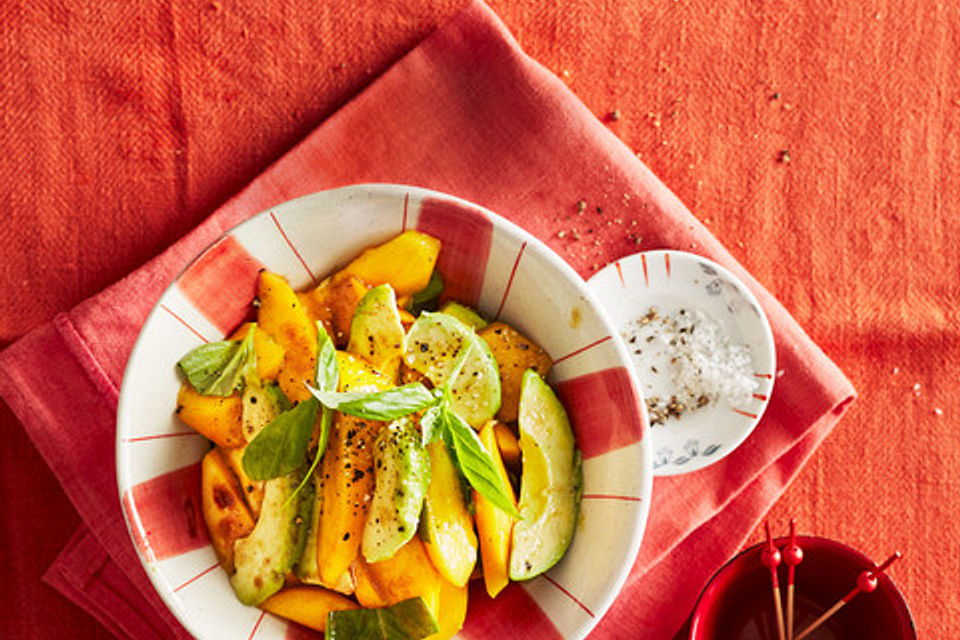 Avocado - Mango - Salat