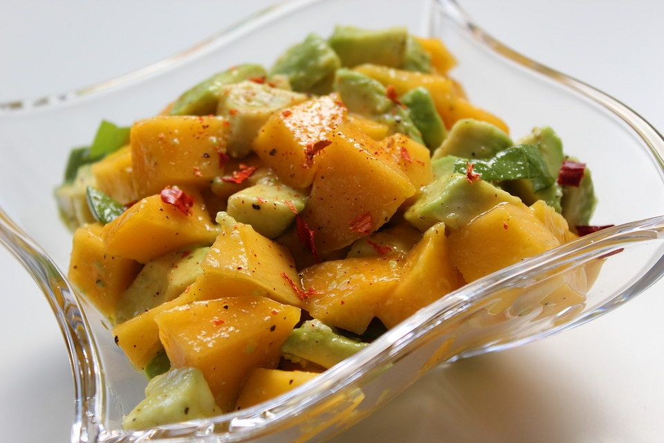 Avocado - Mango - Salat