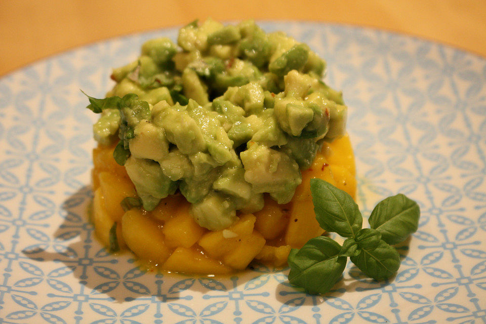 Avocado - Mango - Salat