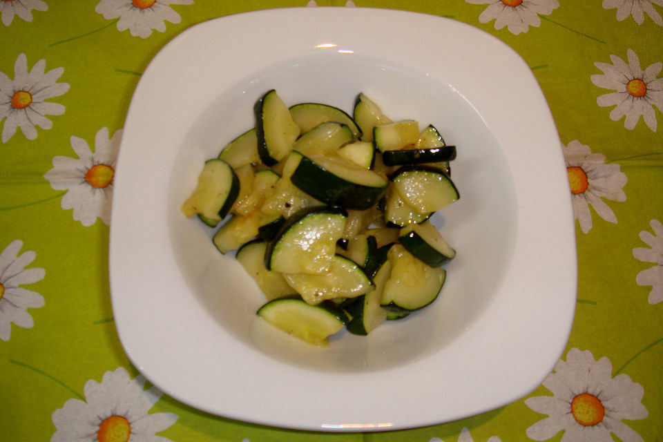 Zucchinigemüse