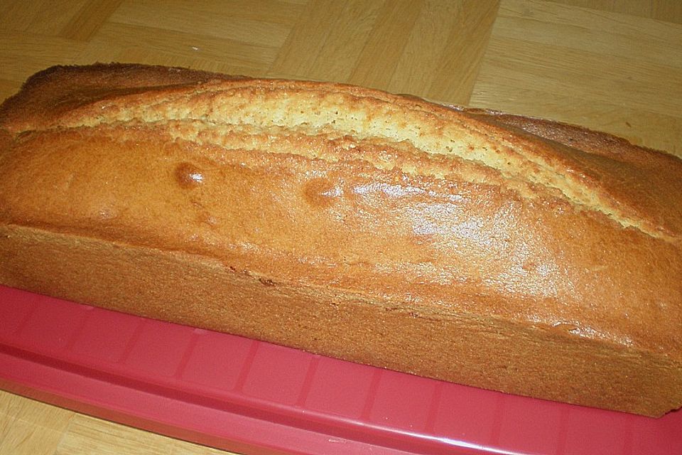 Vanillekuchen mit Marmeladenfüllung