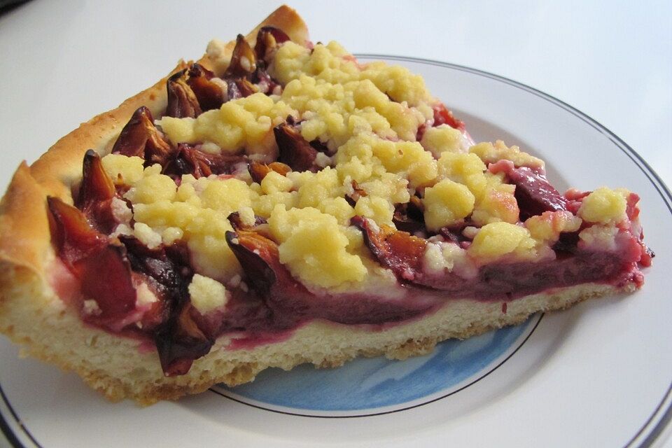 Pflaumenkuchen mit Streusel