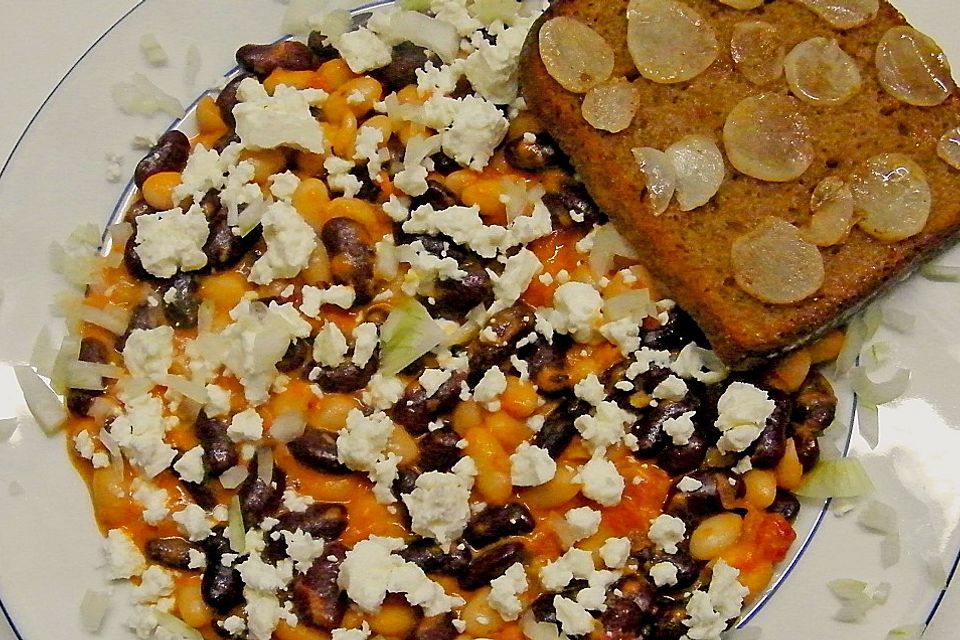 Bohnenpfanne mit Feta