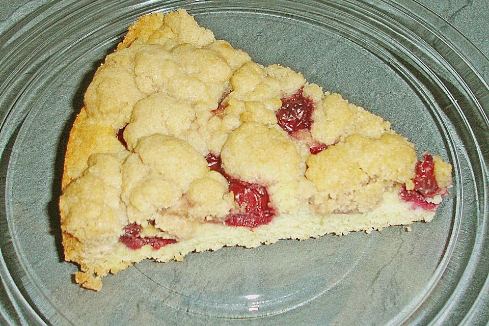 Pflaumenkuchen mit Streuseln