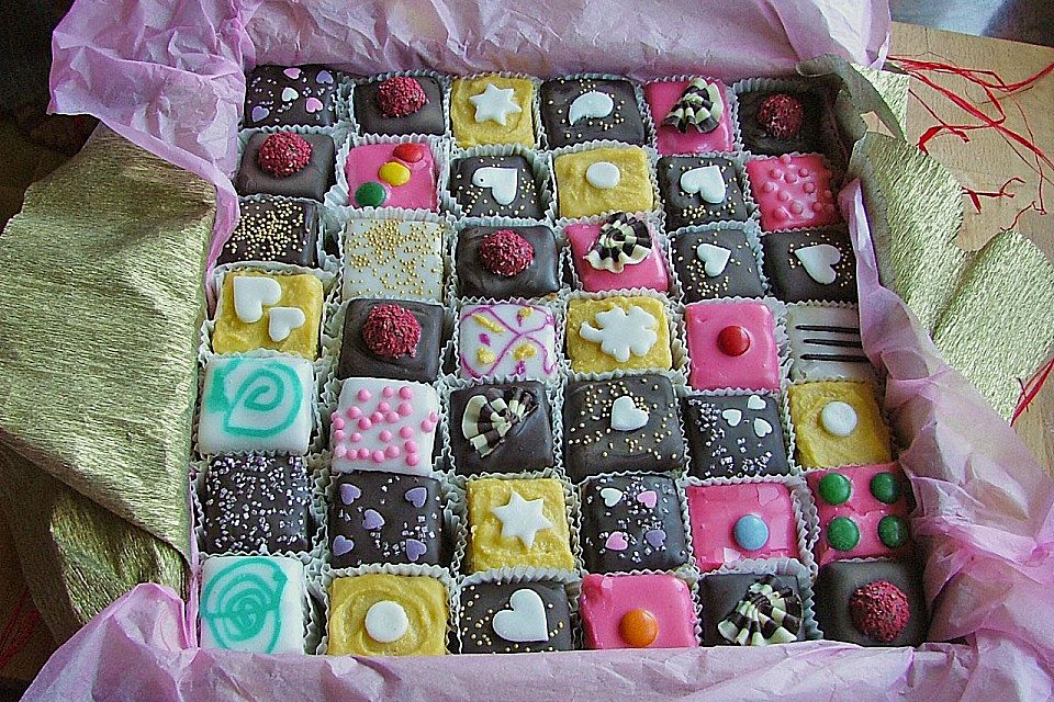 Klassische Petits Fours