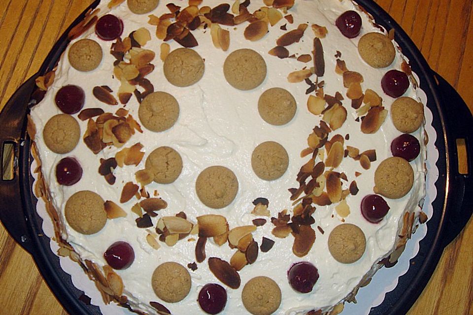 Amaretto - Kirsch - Torte