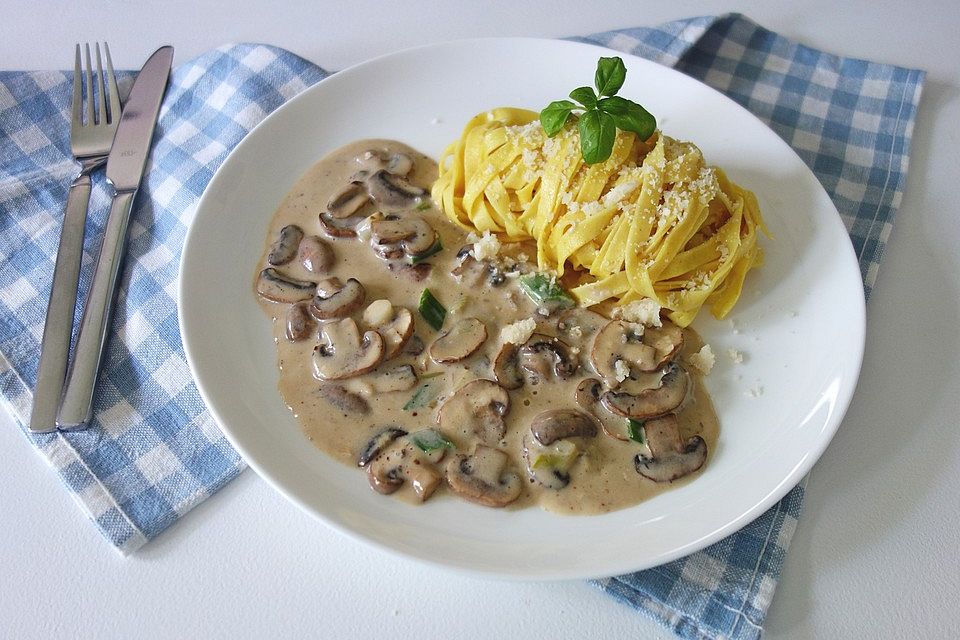 Fettucine mit Pilzen