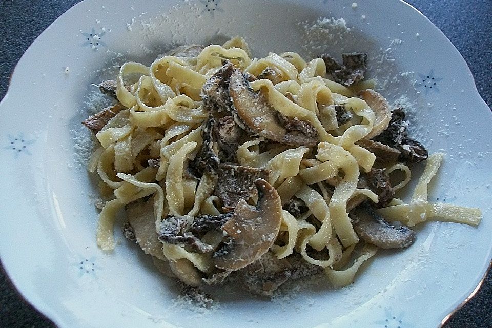 Fettucine mit Pilzen