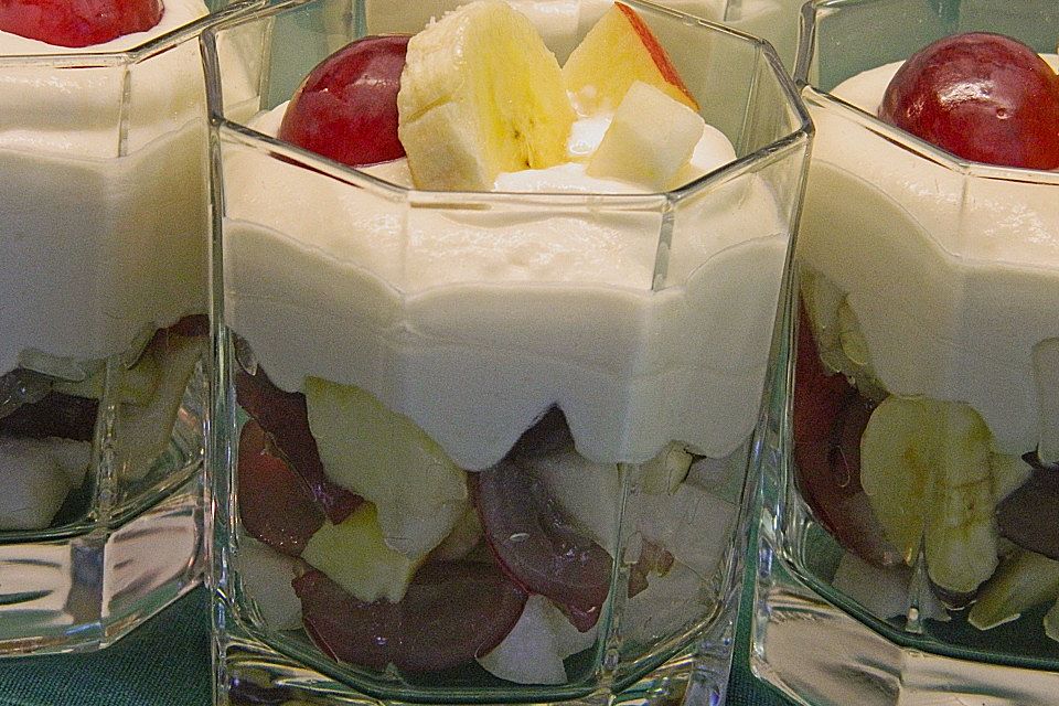 Marzipan - Früchte - Becher