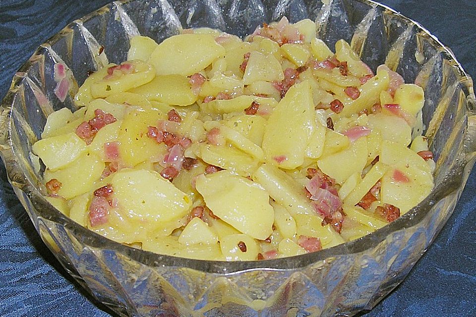 Kartoffelsalat mit Speck