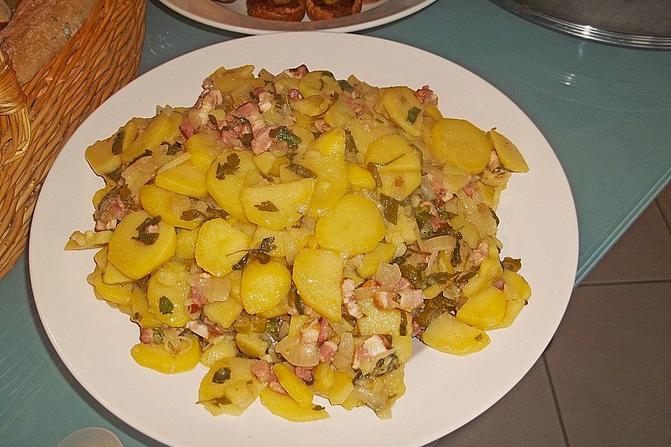 Kartoffelsalat mit Speck