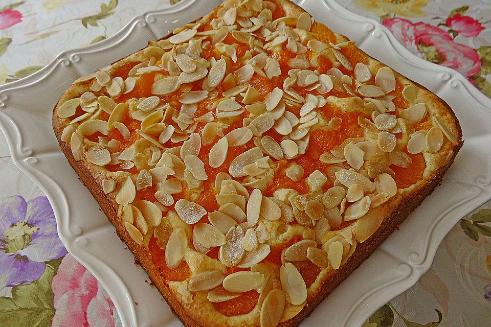 Schmandkuchen mit Mandarinen