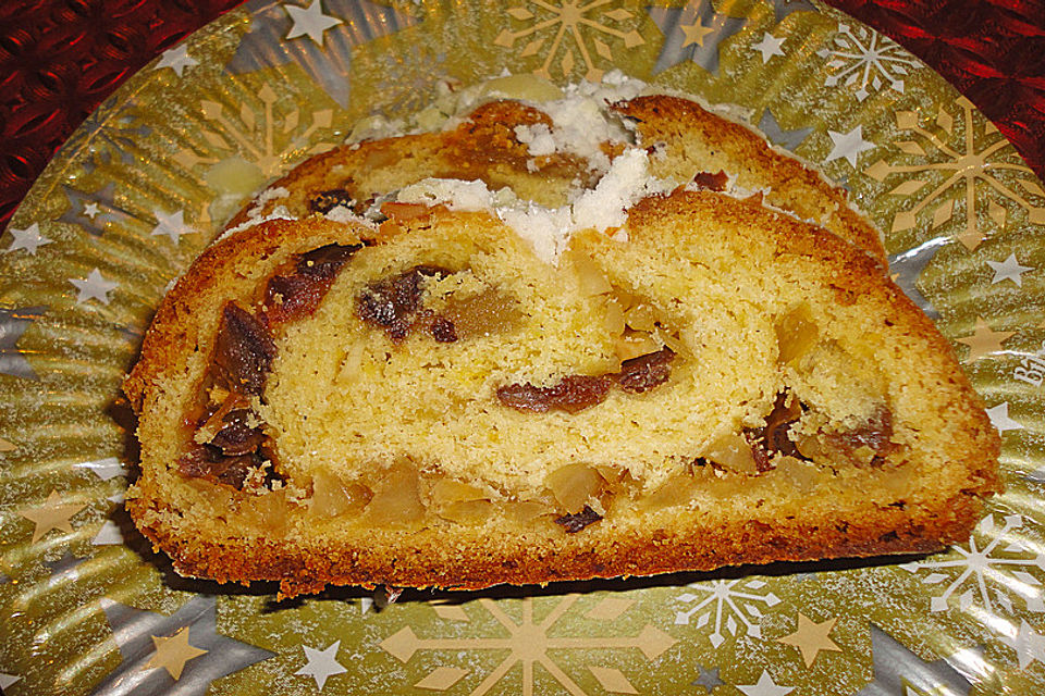 Pflaumen - Marzipan - Stollen