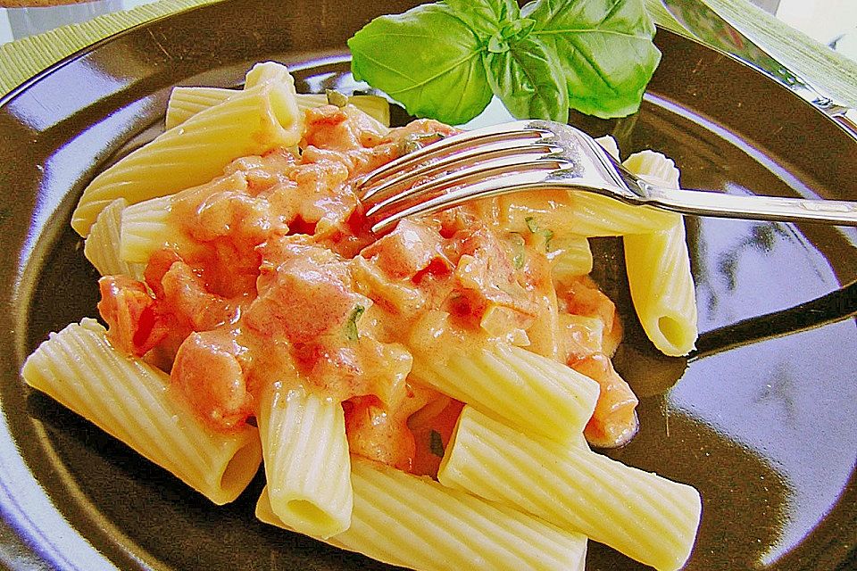 Einfache Tomaten - Sahne - Sauce