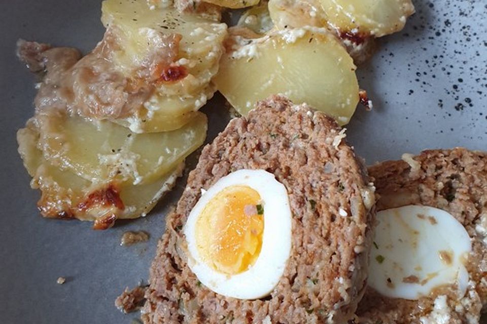 Hackbraten auf Kartoffelgratin