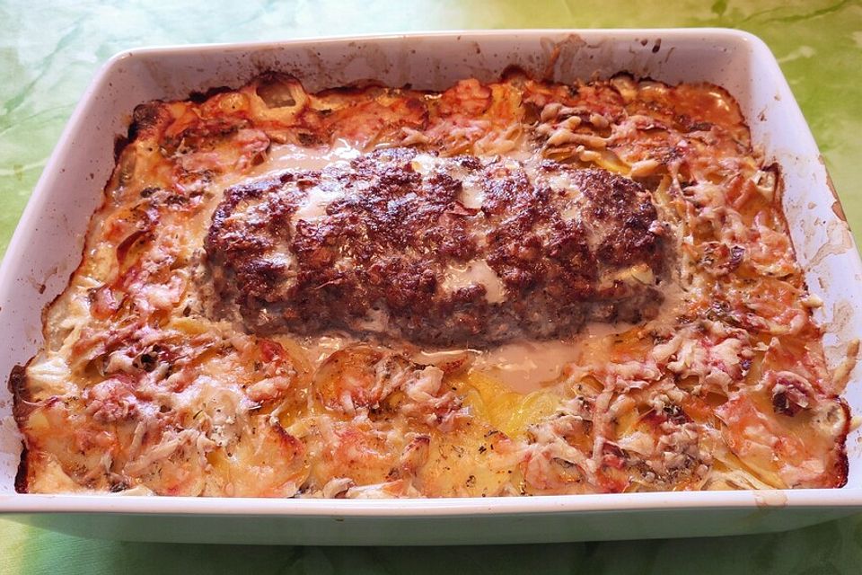 Hackbraten auf Kartoffelgratin