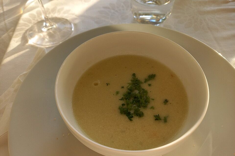 Kohlrabicremesuppe