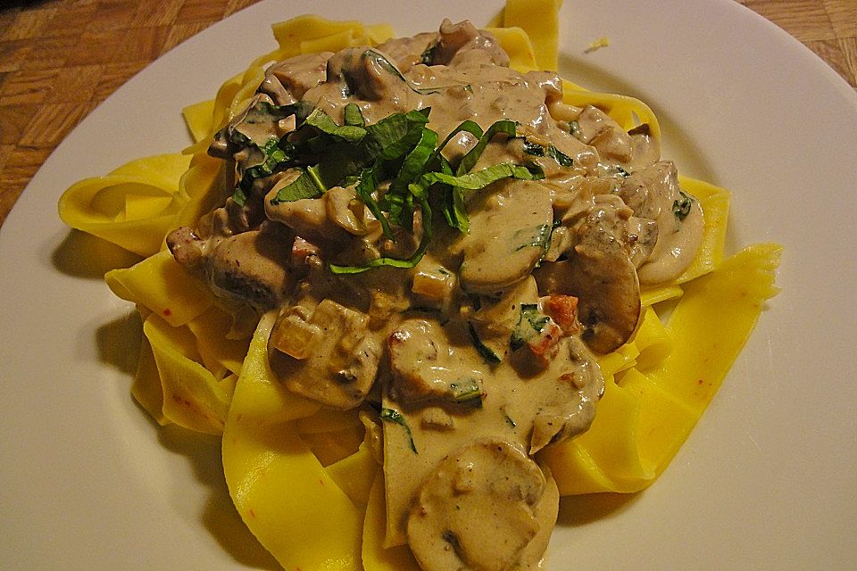 Papardelle mit Funghi-Bärlauch