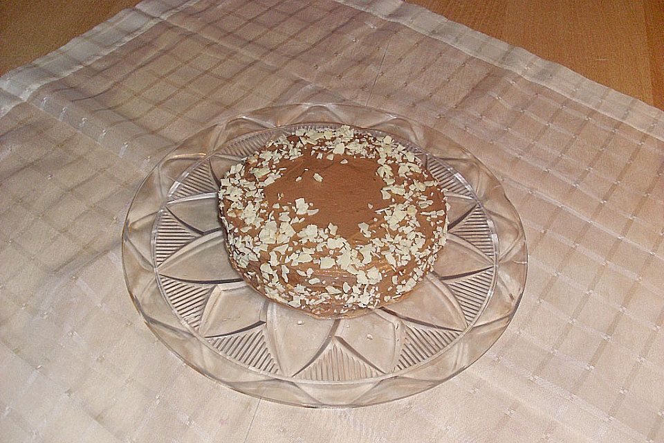 Österliche Nougattorte