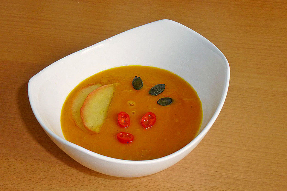 Kürbis-Apfel-Suppe