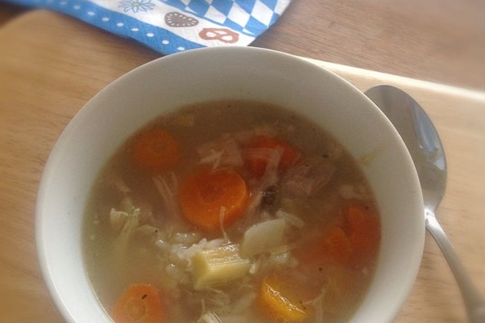 Hühnersuppe mit Reis