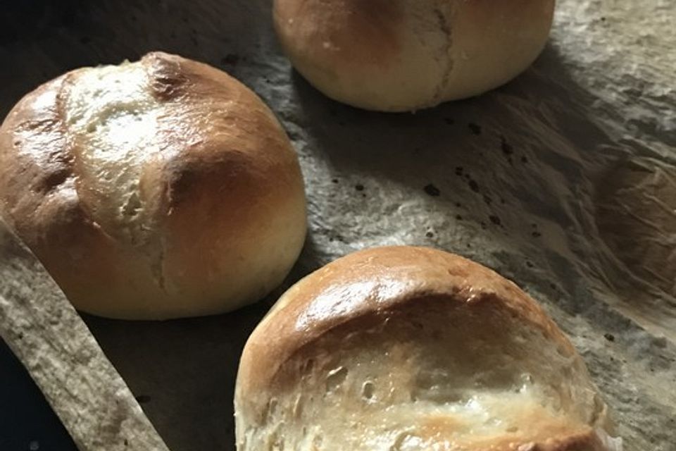 Brot und Brötchen schleifen