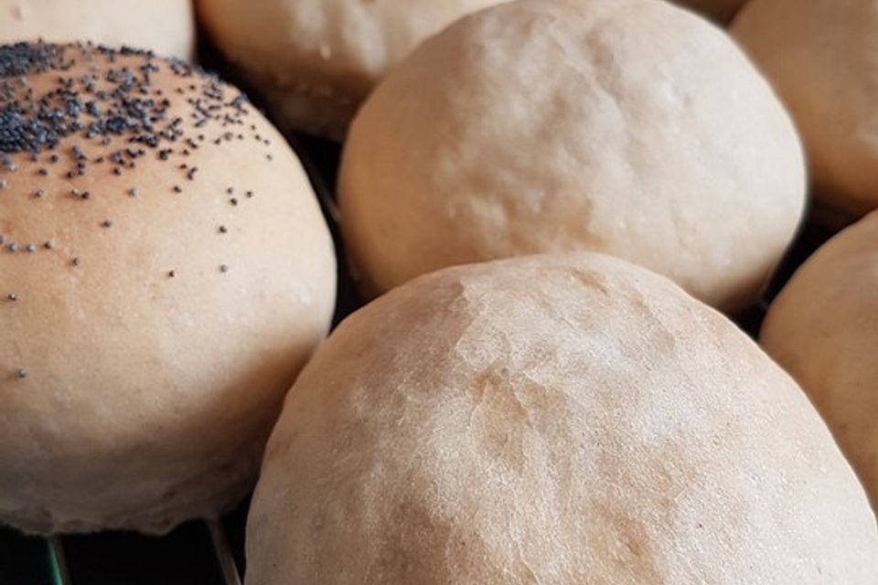 Brot und Brötchen schleifen