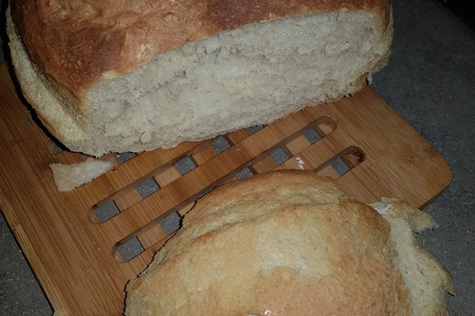 Brot und Brötchen schleifen