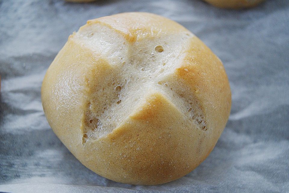 Brot und Brötchen schleifen