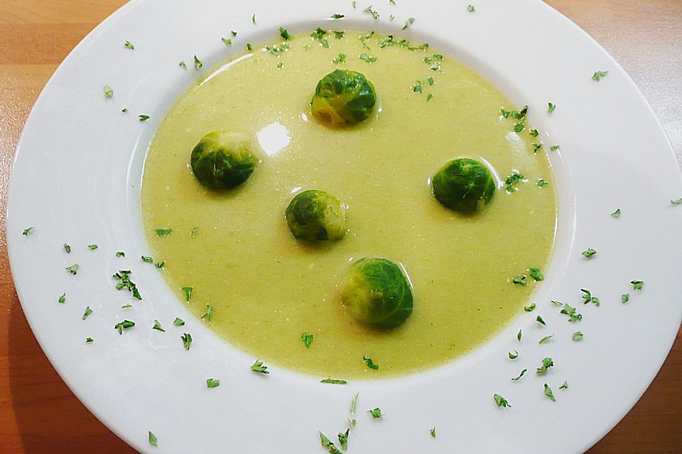 Rosenkohlcremesuppe