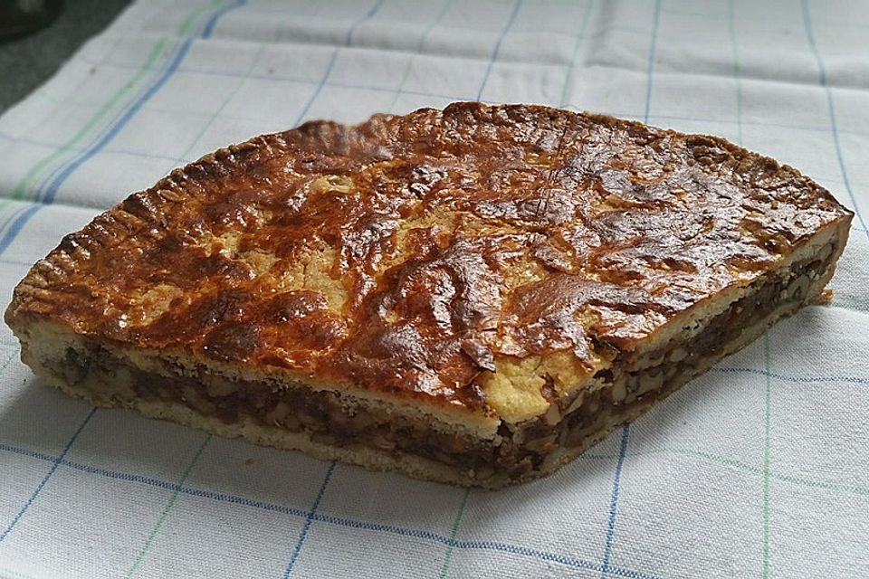 Aprikosen-Nuss-Kuchen