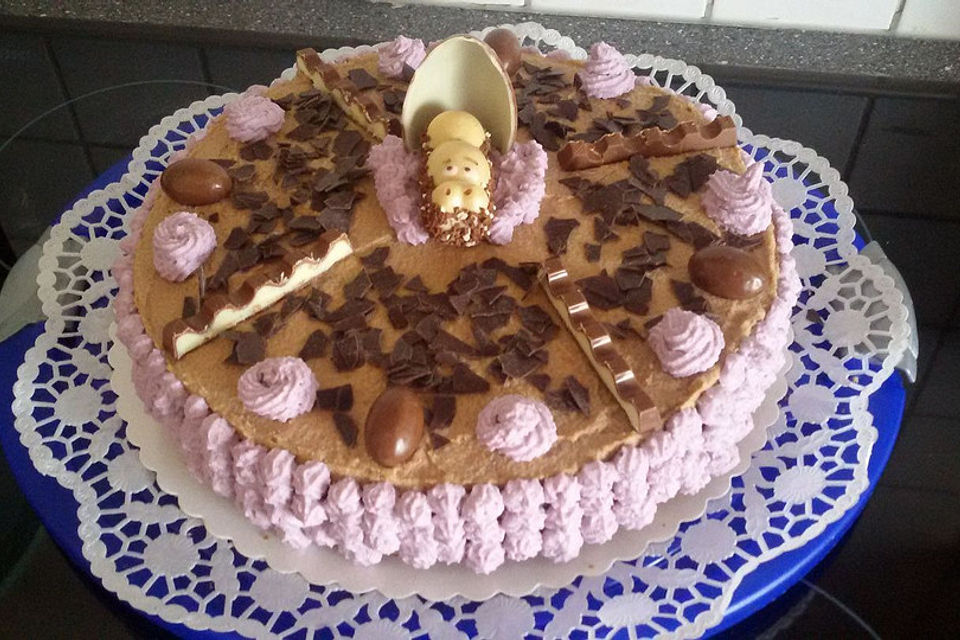 Überraschungsei Torte