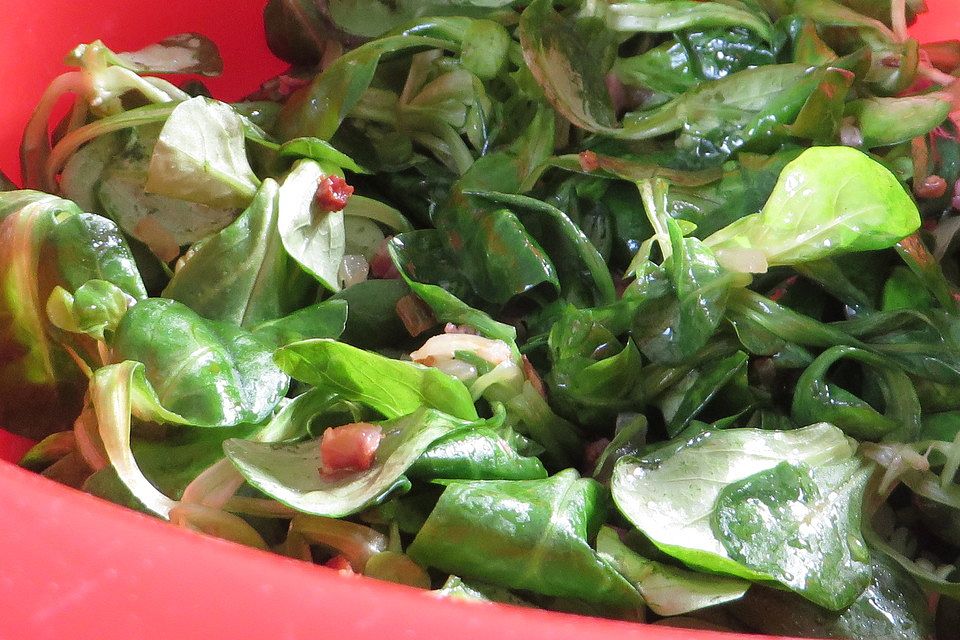 Dressing für den Feldsalat