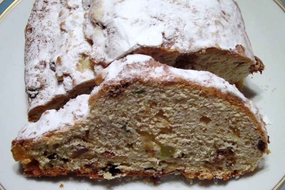 Quarkstollen