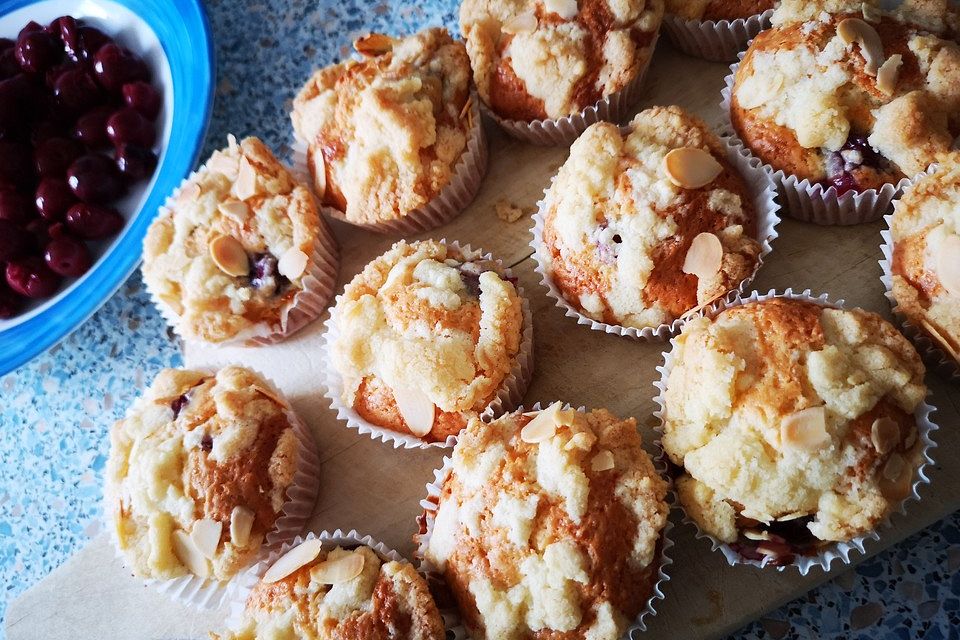 Kirsch - Streusel - Muffins