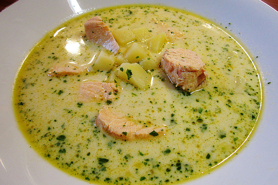 Finnische Lachssuppe