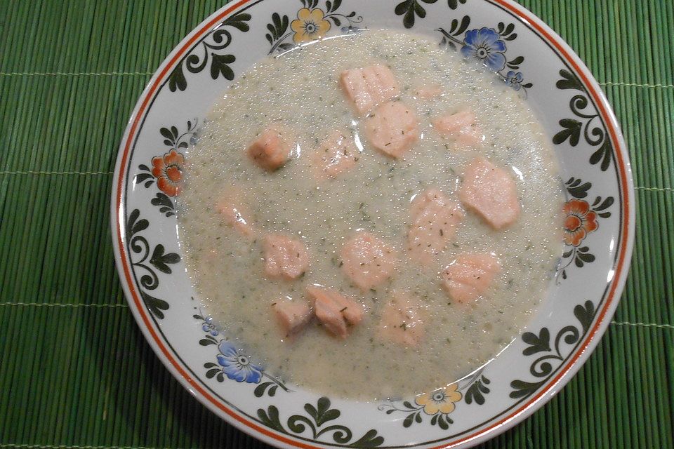 Finnische Lachssuppe