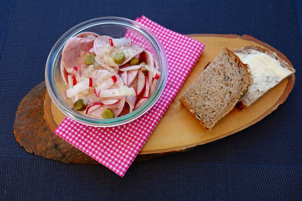 Regensburger Wurstsalat