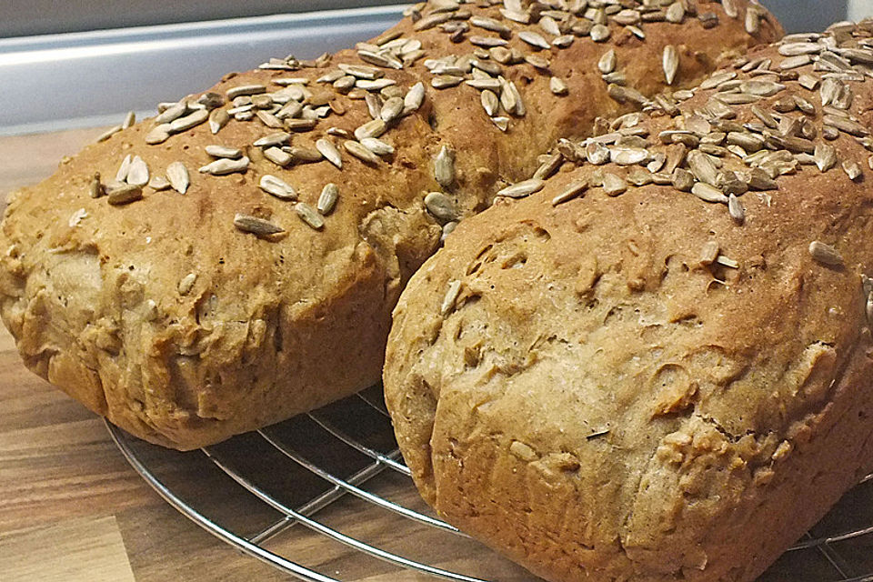 Sonnenblumenbrot