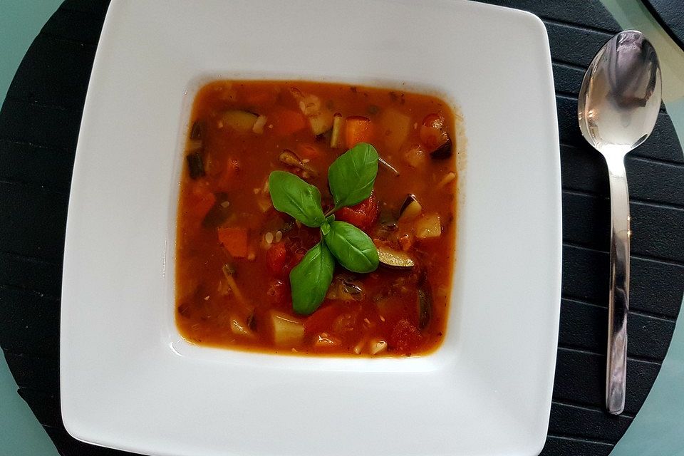 Italienische Minestrone