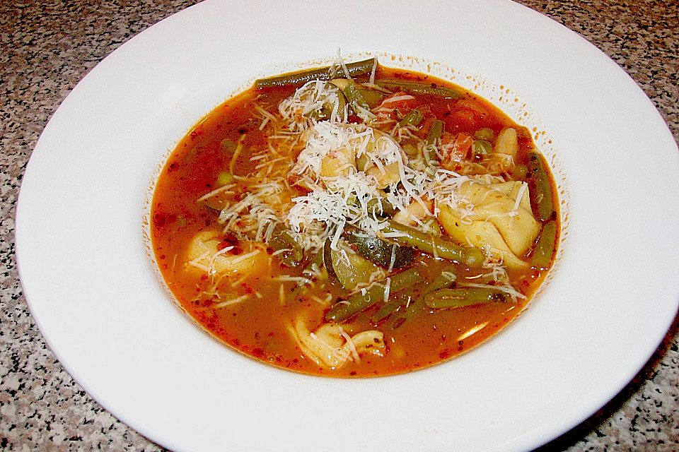 Italienische Minestrone