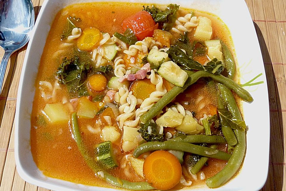 Italienische Minestrone