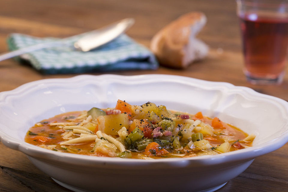 Italienische Minestrone