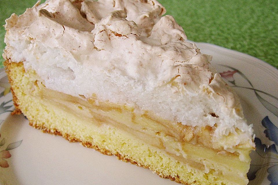 Apfelkuchen mit Kokosbaiser