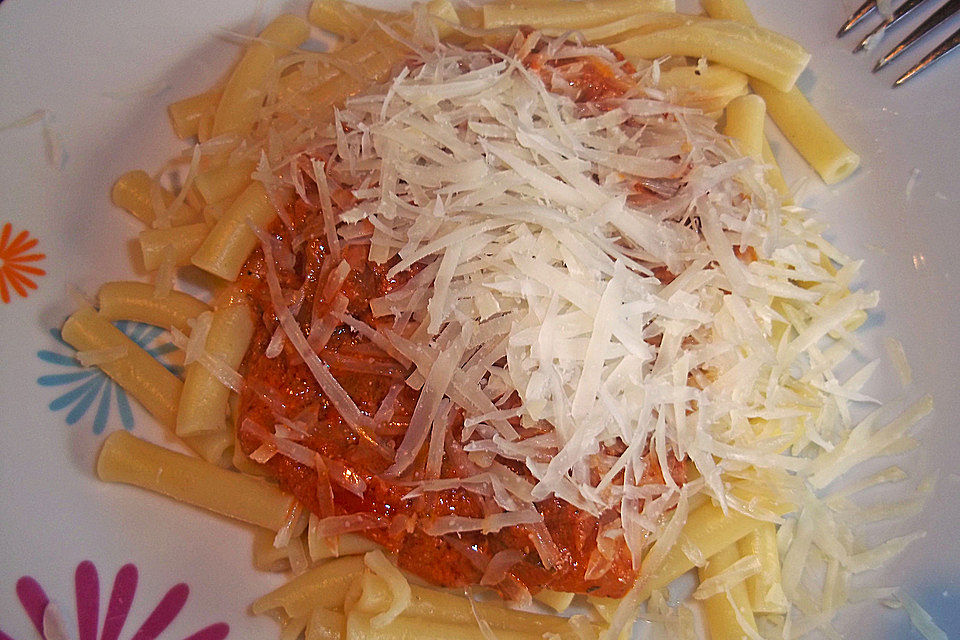 Gemüse - Pasta mit Tomatenrahmsauce